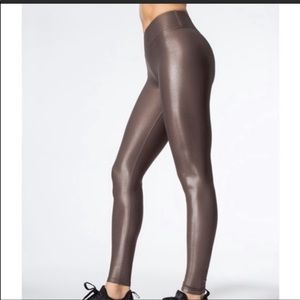 Carbon 38 Takara Shine HIGH RISE Leggings! ⭐️BEST SELLING leggings⭐️